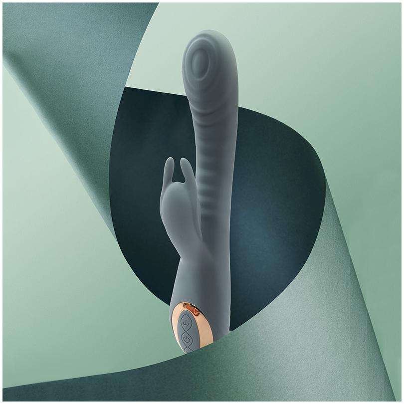 Wosilicone Rabbit Vibrator with Clitoral and Nipple Stimulation